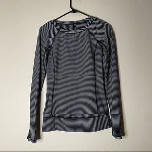 LULULEMON black and white striped Race Your Pace long sleeve tee 4